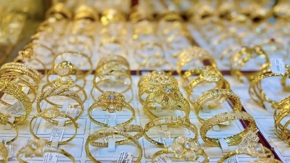 Finance Ministry proposes cutting export tax on Gold Jewellery to 0%