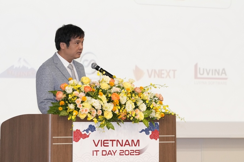 Ông Nguyễn Văn Khoa, Chủ tịch Vinasa phát biểu tại Ngày Công nghệ thông tin Việt Nam 2025 (Vietnam IT Day) lần thứ 12.&nbsp;