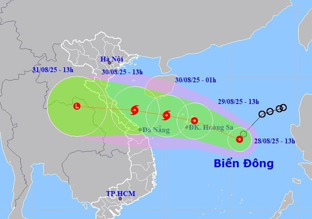 Dự báo vị trí và đường đi của áp thấp nhiệt đới. Ảnh NCHMF