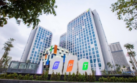FPT secures $100 mln deal to drive global digital transformation