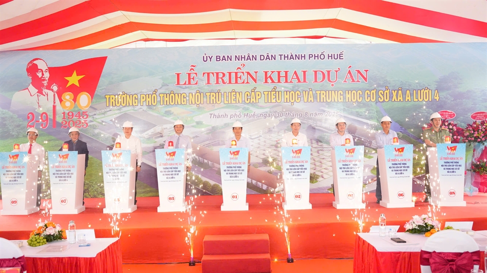 Triển khai Dự án Trường phổ thông nội trú liên cấp ở xã A Lưới 4