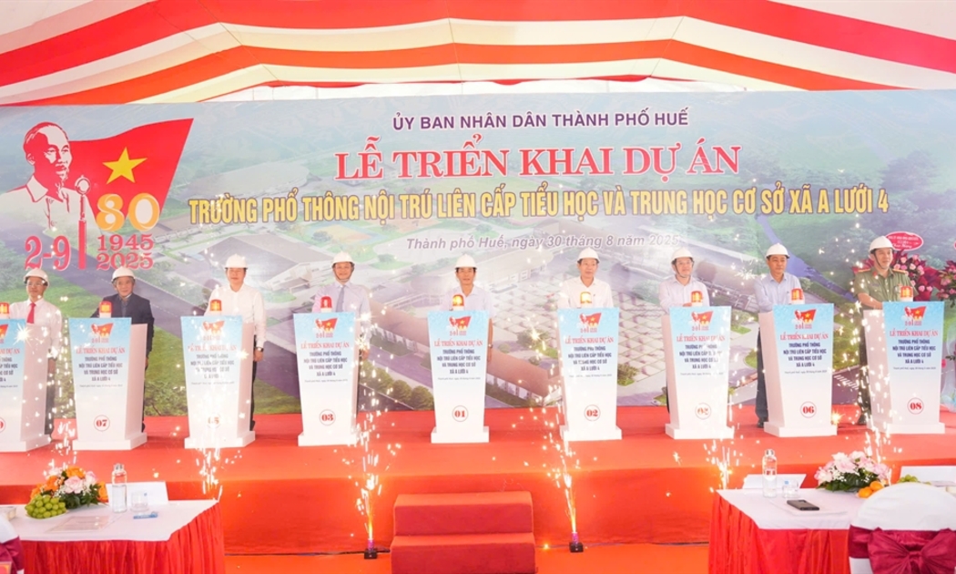 Triển khai Dự án Trường phổ thông nội trú liên cấp ở xã A Lưới 4