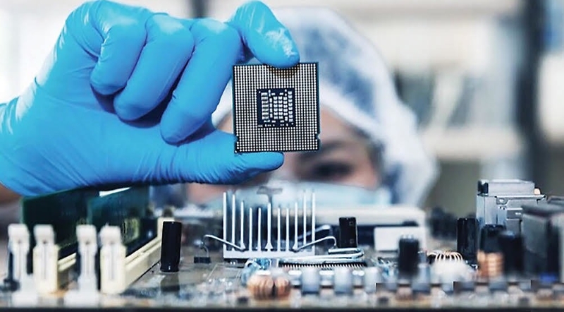SEMI SEA pledges support for Da Nang's chip workforce