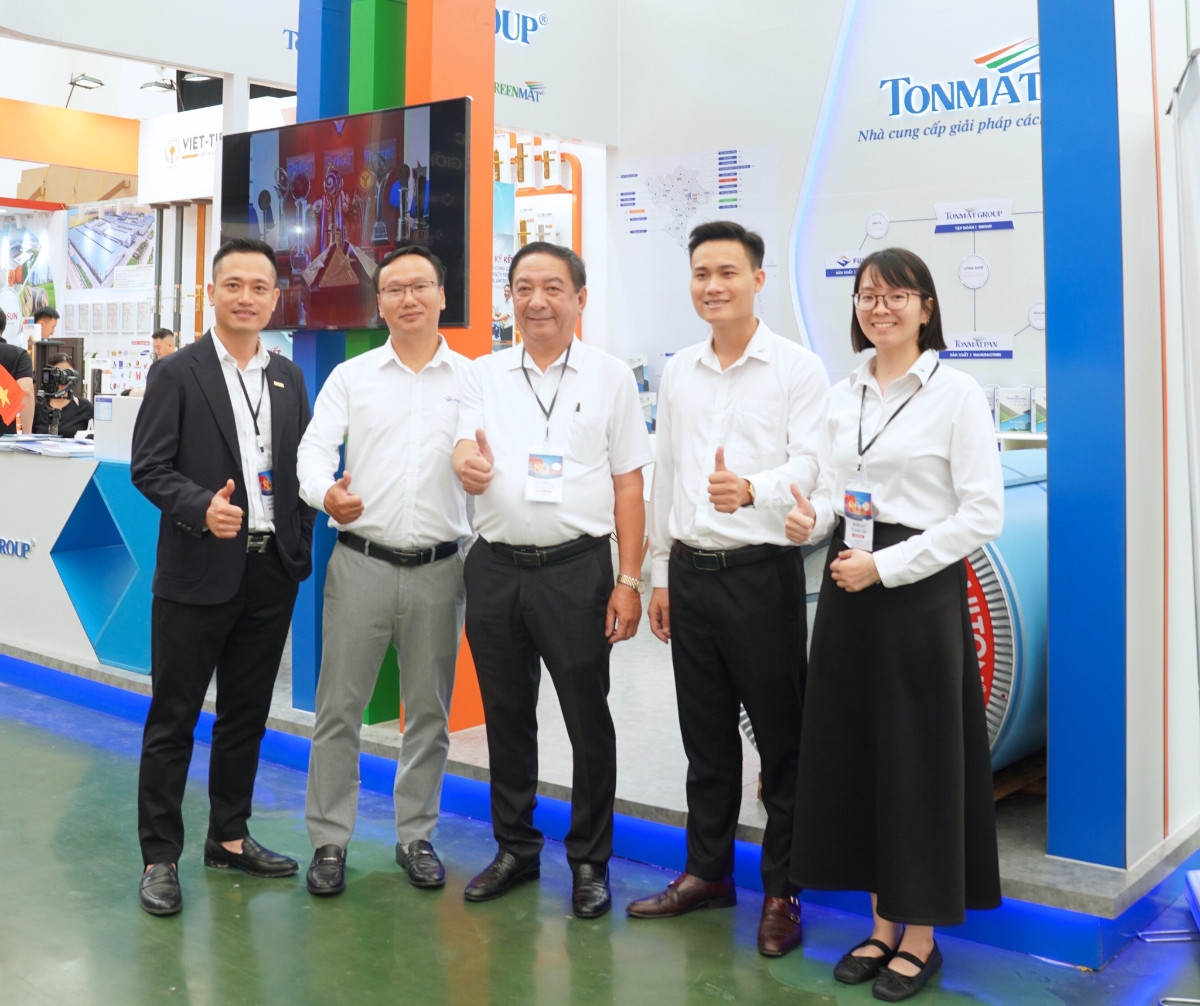 TONMAT Group tự hào tiên phong với sản phẩm cách nhiệt, bảo ôn.