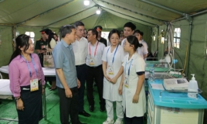 Bộ Y tế hướng dẫn cách bảo vệ sức khỏe khi xem diễu binh, diễu hành dịp Quốc khánh 