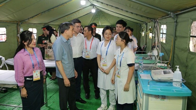 Kiểm tra công tác y tế đáp ứng sự kiện kỷ niệm 80 năm Quốc khánh.