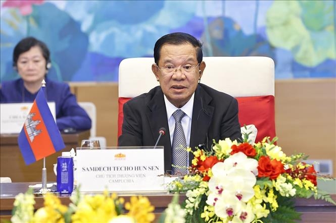 Chủ tịch Đảng Nhân dân Campuchia, Chủ tịch Thượng viện Campuchia Hun Sen phát biểu. Ảnh: TTXVN.