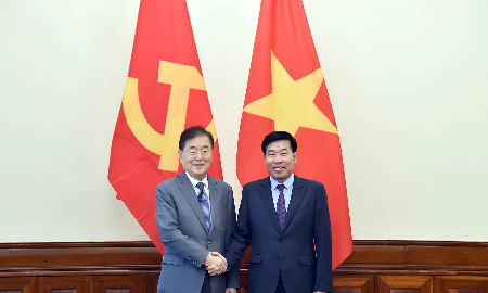 Đoàn Ban Lãnh đạo Hội nghị quốc tế các đảng chính trị châu Á thăm, làm việc và dự Lễ kỷ niệm 80 năm Quốc khánh Việt Nam