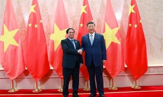 Prime Minister Pham Minh Chinh meets with President Xi Jinping in Tianjin