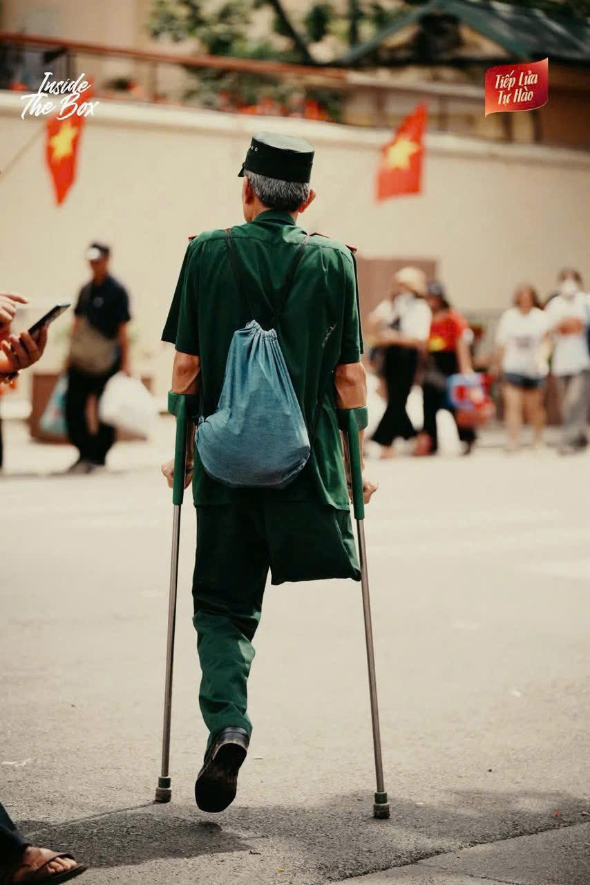 Người cựu chiến binh hướng về Quảng trường Ba Đình trong ngày lịch sử!