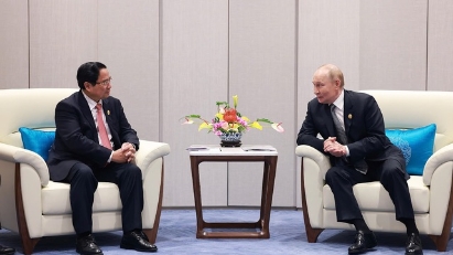 Prime Minister Pham Minh Chinh meets Russian President Putin in Tianjin