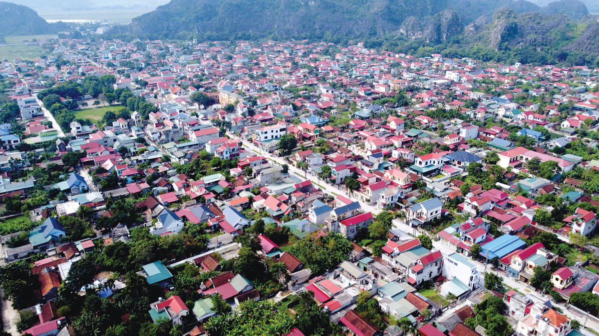 Từ một tỉnh nghèo, Thanh Hóa đã trở thành một trung tâm kinh tế năng động, với tốc độ tăng trưởng GRDP duy trì ở mức cao, trên 10% mỗi năm.