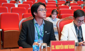 Tiến sĩ Nguyễn Như Khoa, chuyên gia FPT Digital, Tập đoàn FPT, đã chia sẻ góc nhìn về những rủi ro, bài học và chiến lược ứng dụng AI.