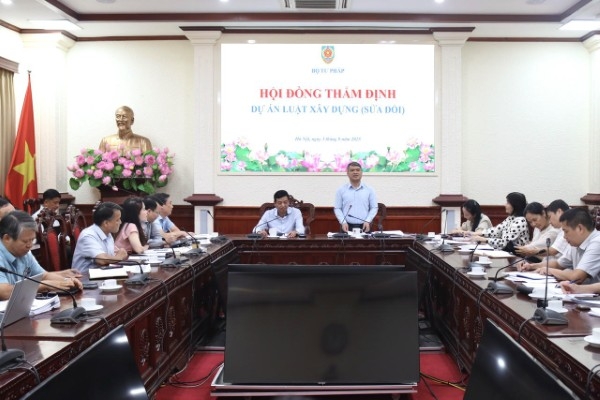 Xây dựng Luật Xây dựng (thay thế) nhằm thể chế hóa chủ trương của Đảng, Nhà nước.