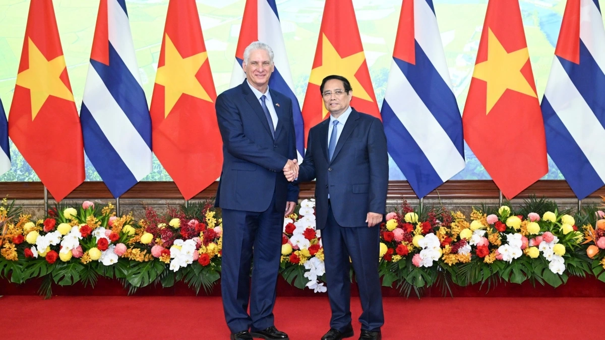 Bí thư Thứ nhất Trung ương Đảng Cộng sản, Chủ tịch nước Cuba Miguel Diaz Canel đã hội kiến với Thủ tướng Chính phủ Phạm Minh Chính. Ảnh: TTXVN