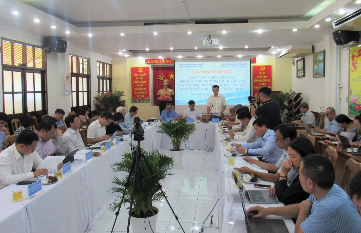 Toàn cảnh tọa đàm - Ảnh: Cổng thông tin điện tử TP.HCM.