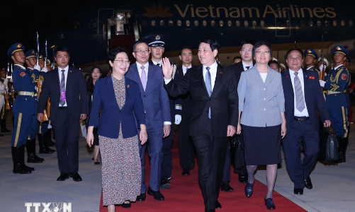 Chủ tịch nước Lương Cường gặp lãnh đạo các nước tại Lễ kỷ niệm chiến thắng phát-xít 