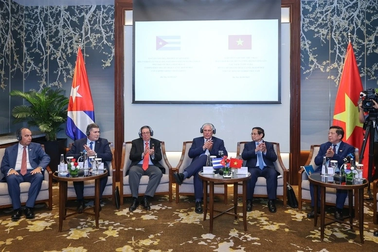 Thủ tướng Phạm Minh Chính cùng Bí thư thứ Nhất, Chủ tịch nước Cuba gặp gỡ các doanh nghiệp để trao đổi, thúc đẩy hợp tác thương mại, đầu tư. Ảnh: VGP