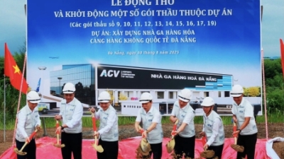 Construction of a new cargo terminal at Da Nang airport starts