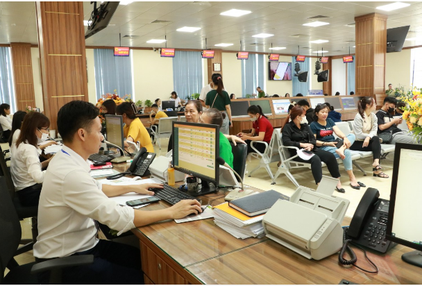 Không để chậm trễ việc giải quyết thủ tục hành chính cho người dân và doanh nghiệp. Ảnh: VGP