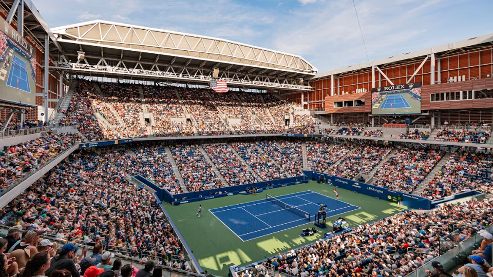 Giải đấu tennis US Open được tổ chức ở New York.