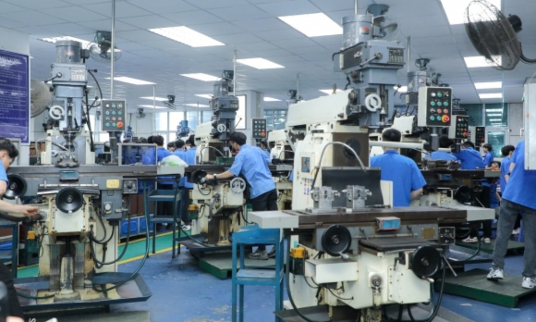 Singapore nhập khẩu lớn các sản phẩm thiết bị cơ khí của Việt Nam.