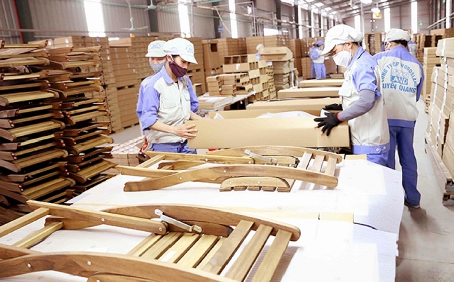 7 tháng năm 2025, ngành gỗ xuất khẩu vẫn tiếp tục ở mức cao.