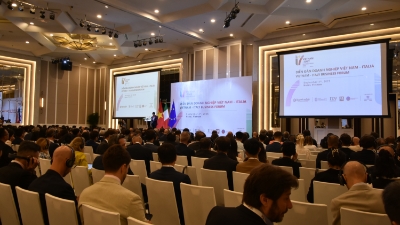 Vietnam - Italy Business Forum held in Hanoi