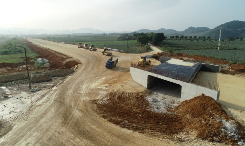 Đề xuất điều chuyển khối lượng thi công, đưa 2 dự án trọng điểm tại Đồng Nai về đích