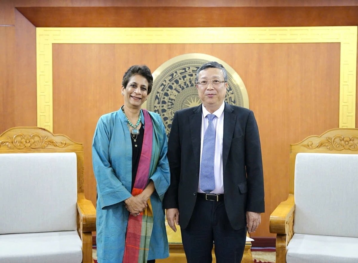 Bà Kanni Wignaraja và Thứ trưởng Hoàng Trung.