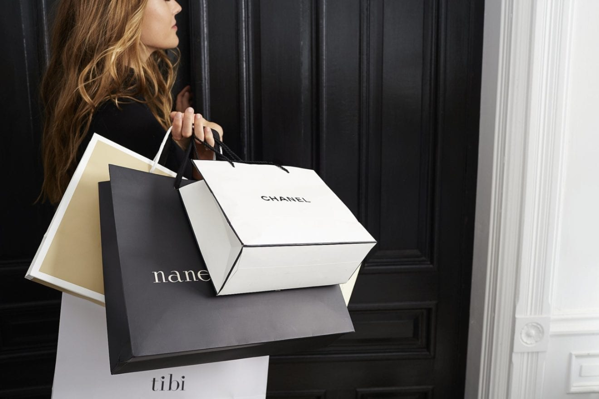 Các thương hiệu xa xỉ đứng trước tình thế 