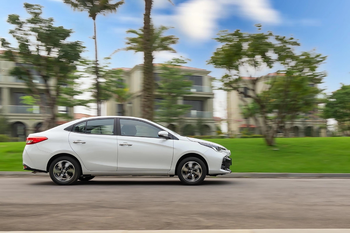Toyota Vios được nhắc đến như biểu tượng cho tính bền vững và thực tế.