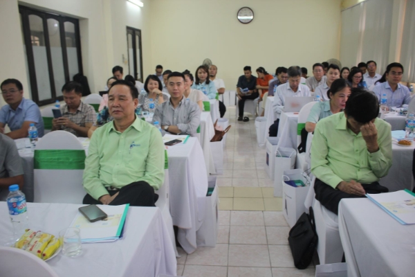 Các doanh nghiệp Mía đường tham dự hội nghị. Ảnh: Chu Khôi.