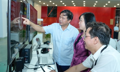 Cuộc “chạy đua” số hóa tại các bệnh viện tuyến cuối 