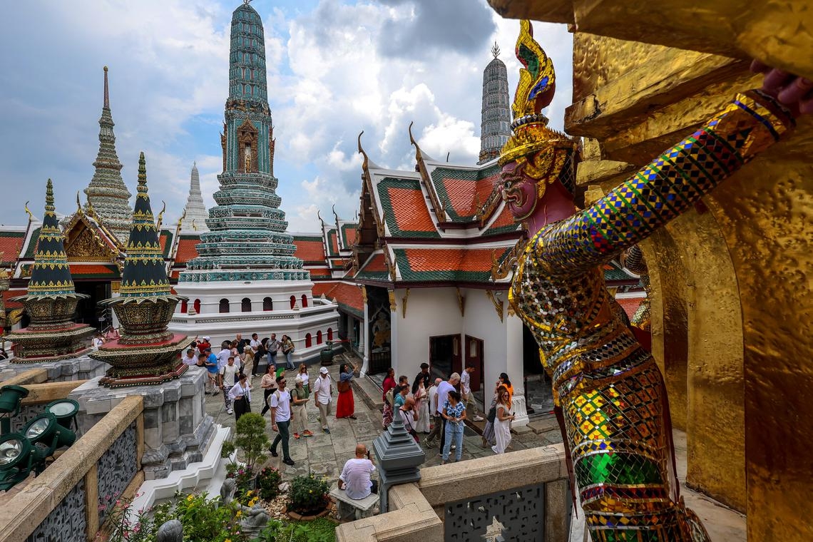 Ngành du lịch Thái Lan tạo việc làm cho 1/5 dân số nước này. Ảnh: Straits Times.
