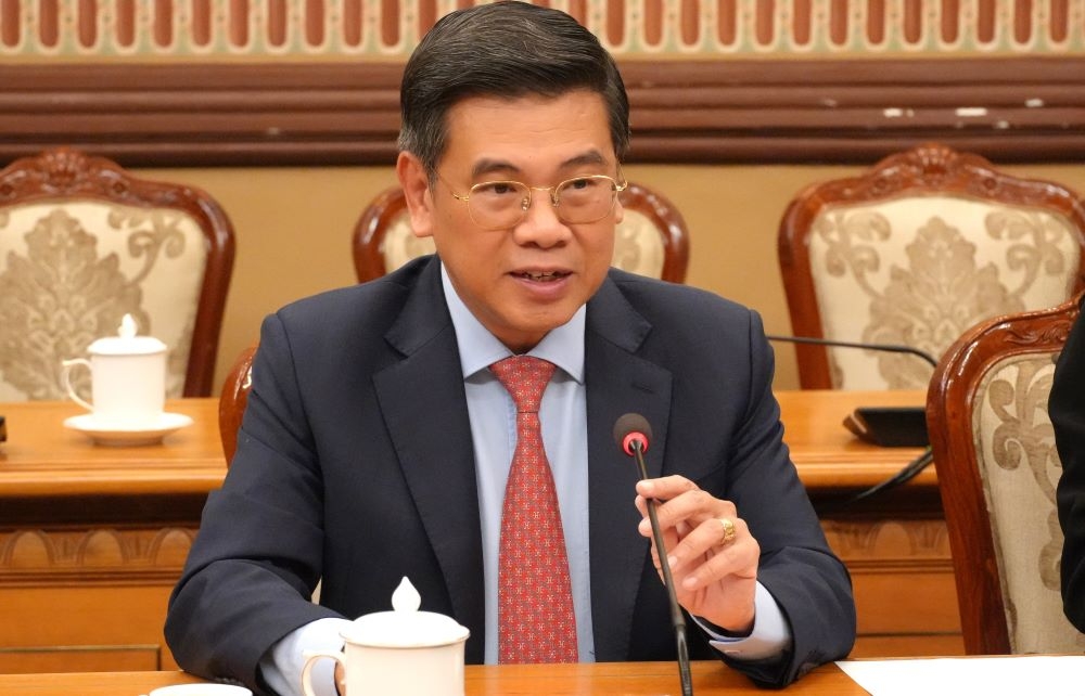 Phó Chủ tịch Ủy ban nhân dân TP.HCM Nguyễn Văn Dũng phát biểu tại buổi làm việc chiều ngày 4/9 - Ảnh: Cổng thông tin điện tử TP.HCM.