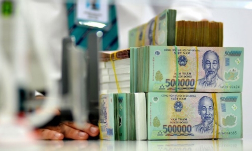 Lãi suất VND liên ngân hàng kỳ hạn 2 tuần vọt lên 8,73%/năm