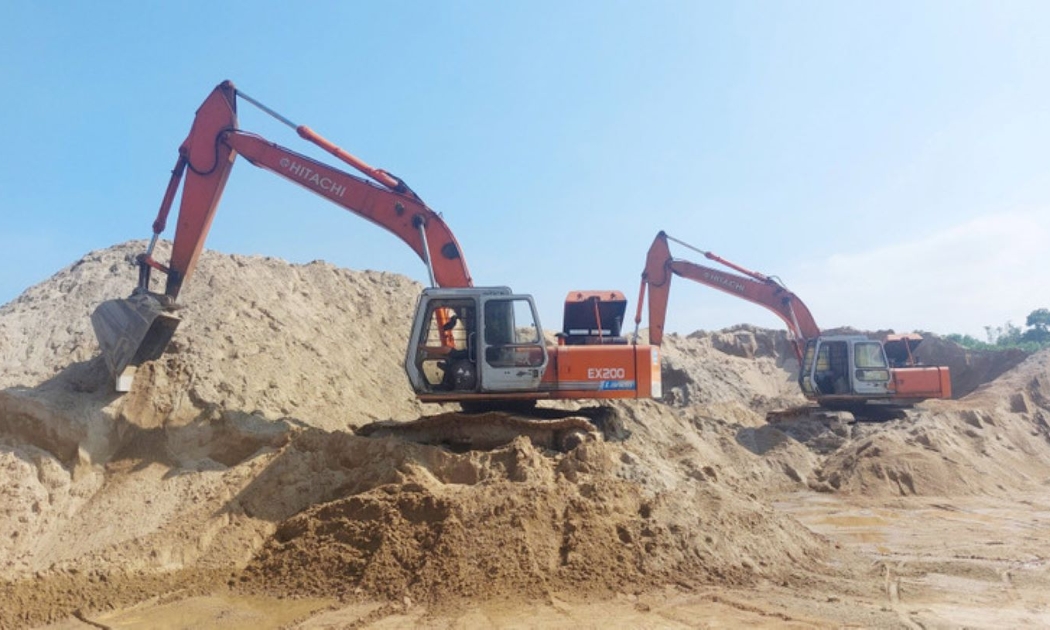 Cát là vật liệu rất quan trọng trong xây dựng.