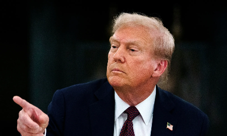 Tổng thống Trump muốn đàm phán lại thỏa thuận thương mại với Canada và Mexico