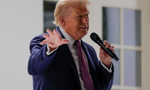 Tổng thống Trump sẵn sàng áp trừng phạt 