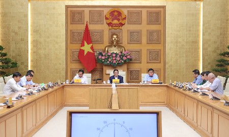 Thủ tướng yêu cầu khẩn trương lập báo cáo nghiên cứu khả thi dự án đường sắt Lào Cai - Hà Nội - Hải Phòng