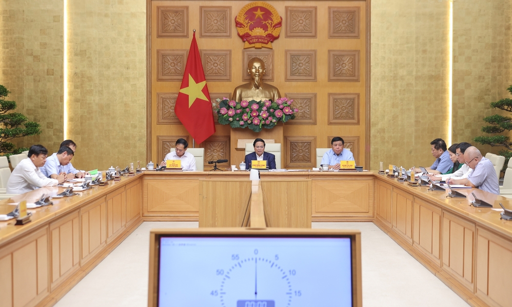 Thủ tướng Phạm Minh Chính chủ trì cuộc họp. Ảnh: VGP