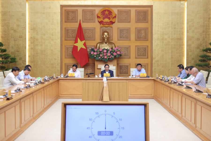 Thủ tướng Phạm Minh Chính chủ trì cuộc họp. Ảnh: VGP