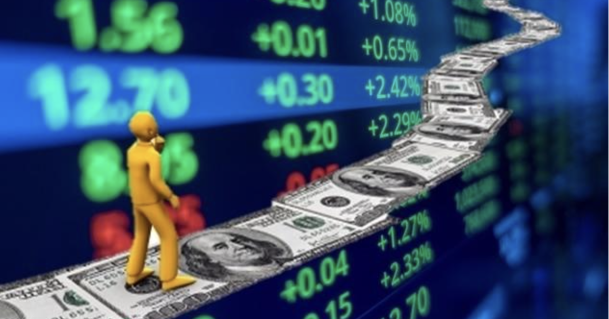 Tiền đang rút khỏi nhóm vốn hóa lớn Ngân hàng, Chứng khoán và Bất động sản