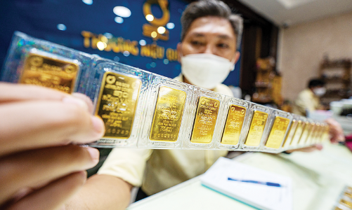 Ngân hàng Nhà nước Khu vực 2 khuyến cáo người dân thận trọng khi mua vàng