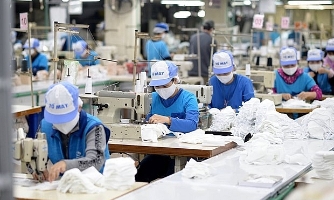 Over 128,000 new businesses join market in first 8 months