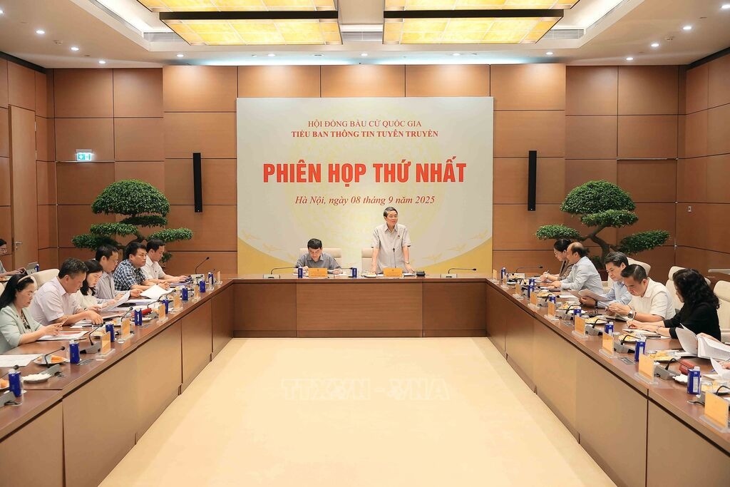 Phiên họp lần thứ nhất Tiểu ban Thông tin tuyên truyền Hội đồng Bầu cử quốc gia. Ảnh: TTXVN