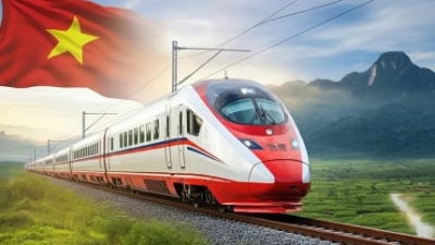 PM orders acceleration of Lao Cai – Hanoi – Hai Phong railway project