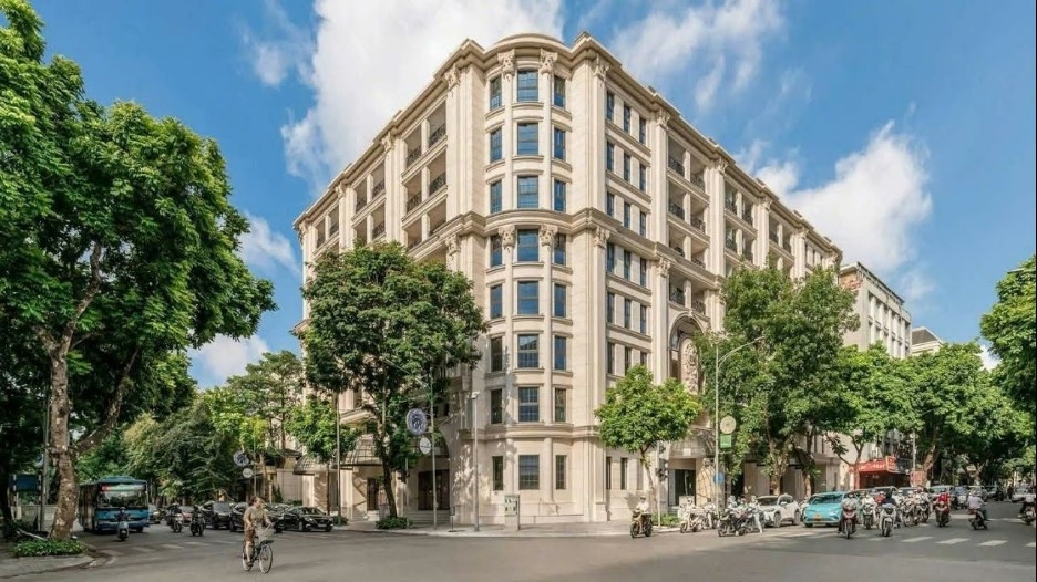 Khu căn hộ Ritz-Carlton Residences tại The Grand, Hanoi chỉ cách Hồ Gươm một vài bước chân.