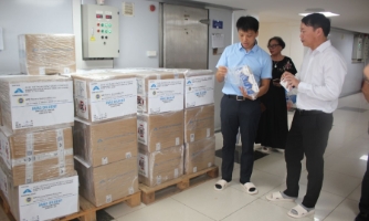 Vietnam exports largest-ever "Made in Vietnam" vaccine batch to Philippines